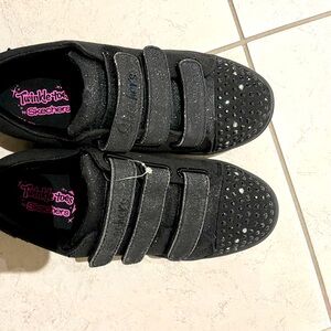 Sketchers sneakers for Girls